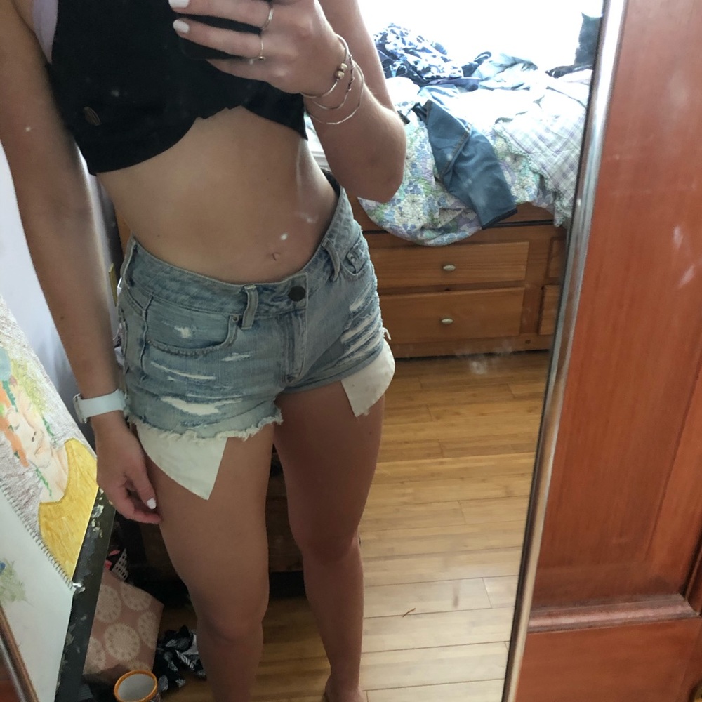 American Eagle High Waisted Festival Shorts